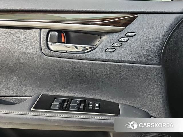 Lexus New ES350 2018 Серый из Кореи, фото 3