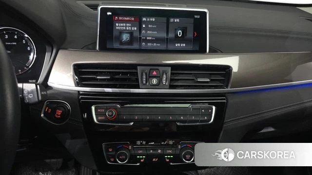 BMW X1 (F48) 2021 Белый из Кореи, фото 3