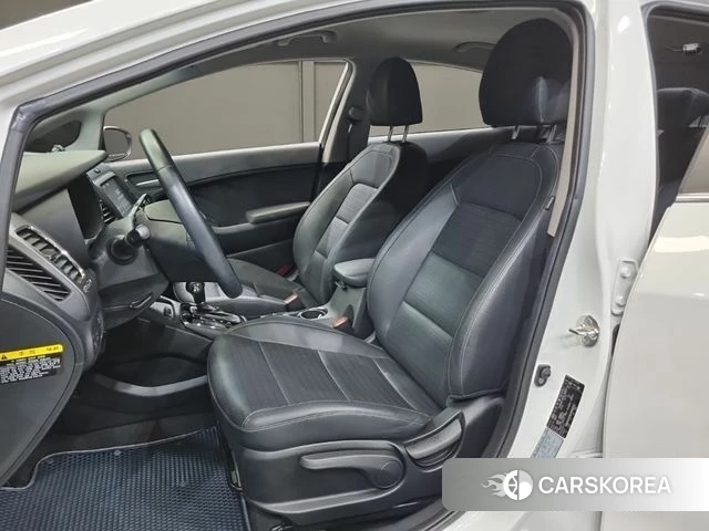 Kia The New K3 2018 Белый из Кореи, фото 3