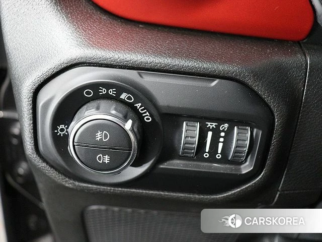 Jeep Wrangler (JL) 2019 Серый из Кореи, фото 3
