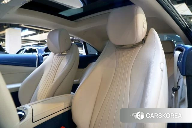 Mercedes-Benz E-Class 2022 Синий из Китая, фото 3