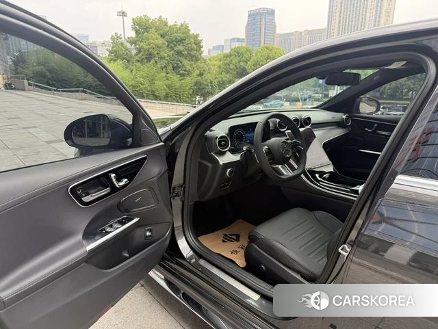Mercedes-Benz C-class 2024 Темно-серый из Китая, фото 3