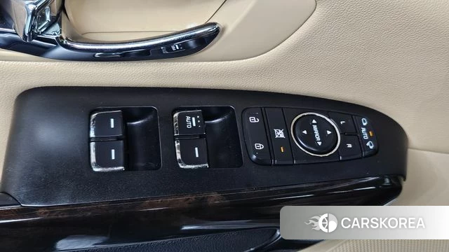 Kia The New Carnival 2018 Белый из Кореи, фото 3
