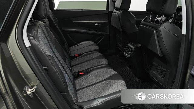 Peugeot 5008 second generation 2018 Серый из Кореи, фото 3