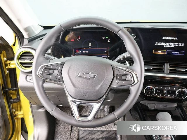 Chevrolet (GM Daewoo) Trax Crossover 2023 Желтый из Кореи, фото 3