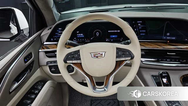 Cadillac Escalade 5th Generation 2022 Белый из Кореи, фото 3