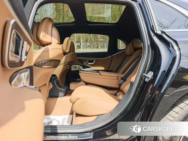 Mercedes-Benz E-Class 2026 Черный из Китая, фото 3