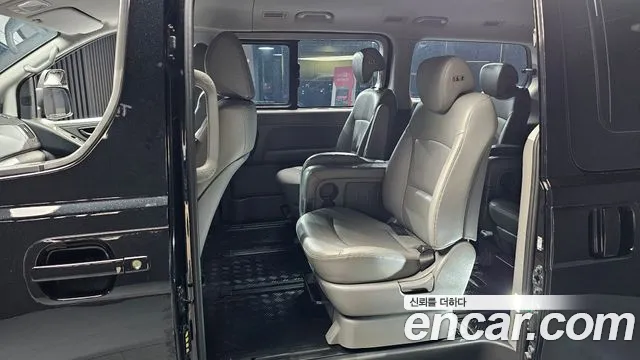Hyundai The New Grand Starex 2019 Черный из Кореи, фото 3