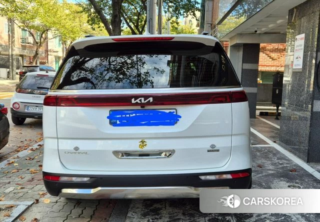 Kia Carnival 4th generation 2023 Белый из Кореи, фото 3