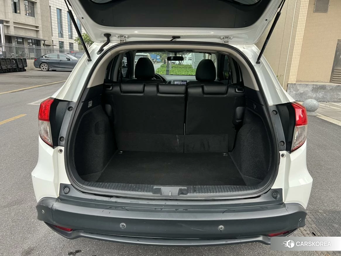 Honda Vezel 2020 Белый из Китая, фото 3