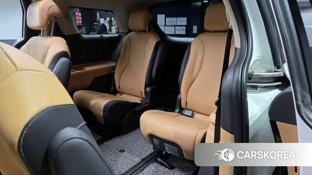 Kia Carnival 4th generation 2023 Белый из Кореи, фото 3