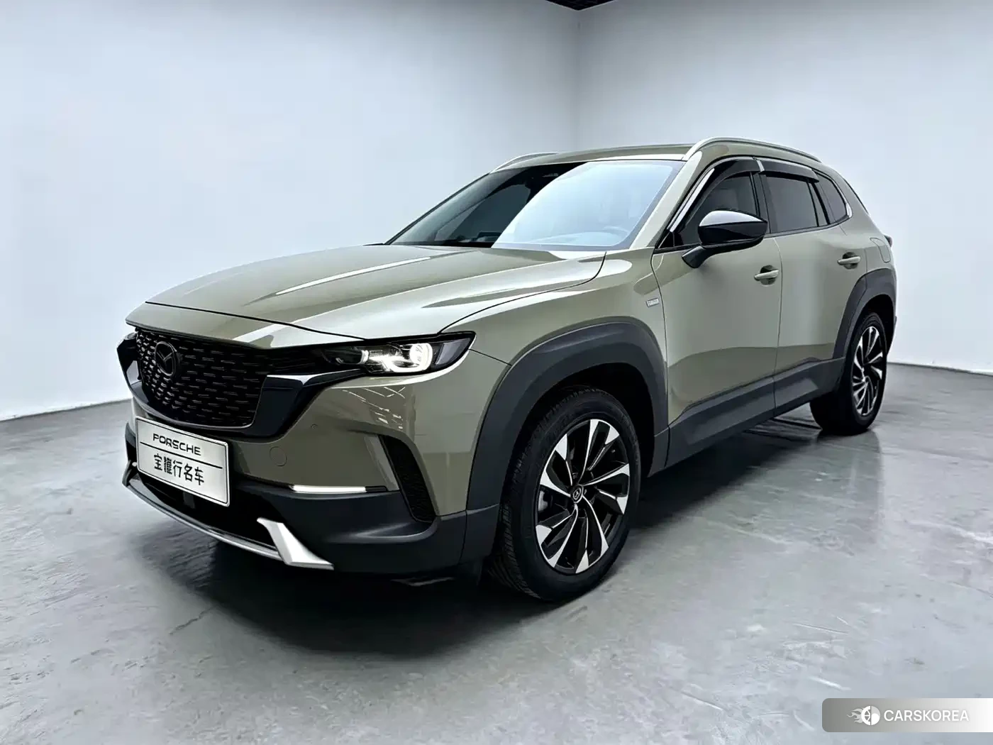 Mazda CX-50 2025 Champagne/brown из Китая, фото 3