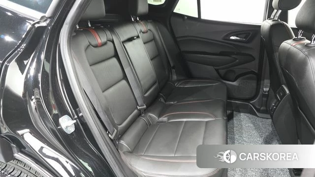 Chevrolet (GM Daewoo) Trax Crossover 2023 Черный из Кореи, фото 3
