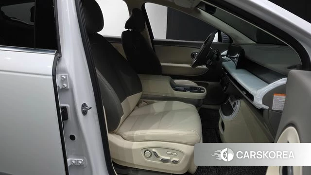 Hyundai Ionic 9 2026 Белый из Кореи, фото 3