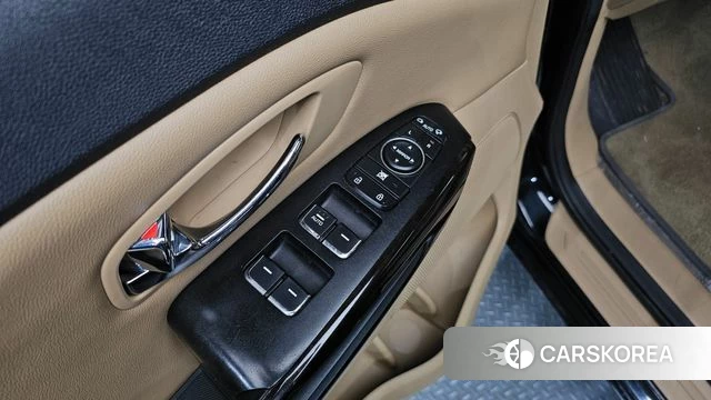 Kia The New Carnival 2018 Черный из Кореи, фото 3