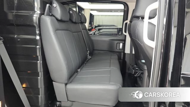 Hyundai Staria 2025 Черный из Кореи, фото 3