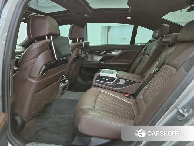 BMW 7 Series (G11) 2022 Серый из Кореи, фото 3