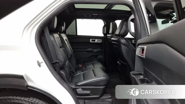 Ford Explorer 6th Generation 2020 Белый из Кореи, фото 3