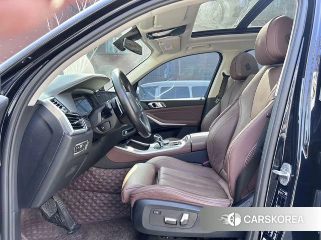 BMW X5 2021 Черный из Китая, фото 3