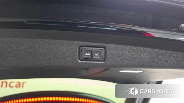Audi Q5 (80A) 2025 Черный из Кореи, фото 3