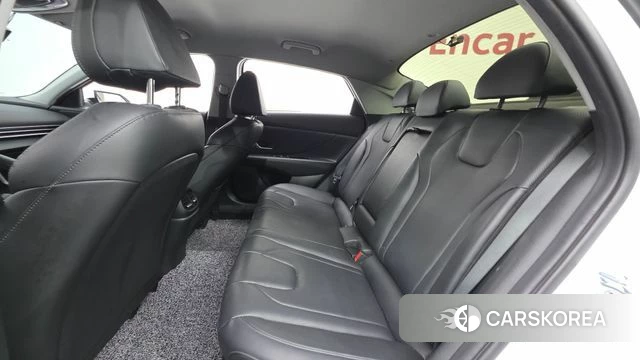 Hyundai Avante (CN7) 2023 Белый из Кореи, фото 3