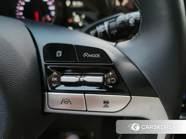 Hyundai Avante (CN7) 2022 Белый из Кореи, фото 3