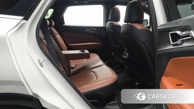Kia The New Sportage 5th Generation 2025 Белый из Кореи, фото 3