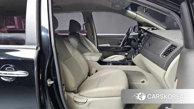 Kia All New Carnival 2018 Черный из Кореи, фото 3