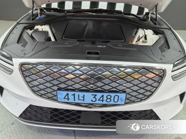 Genesis Electrified GV70 2022 Белый из Кореи, фото 3