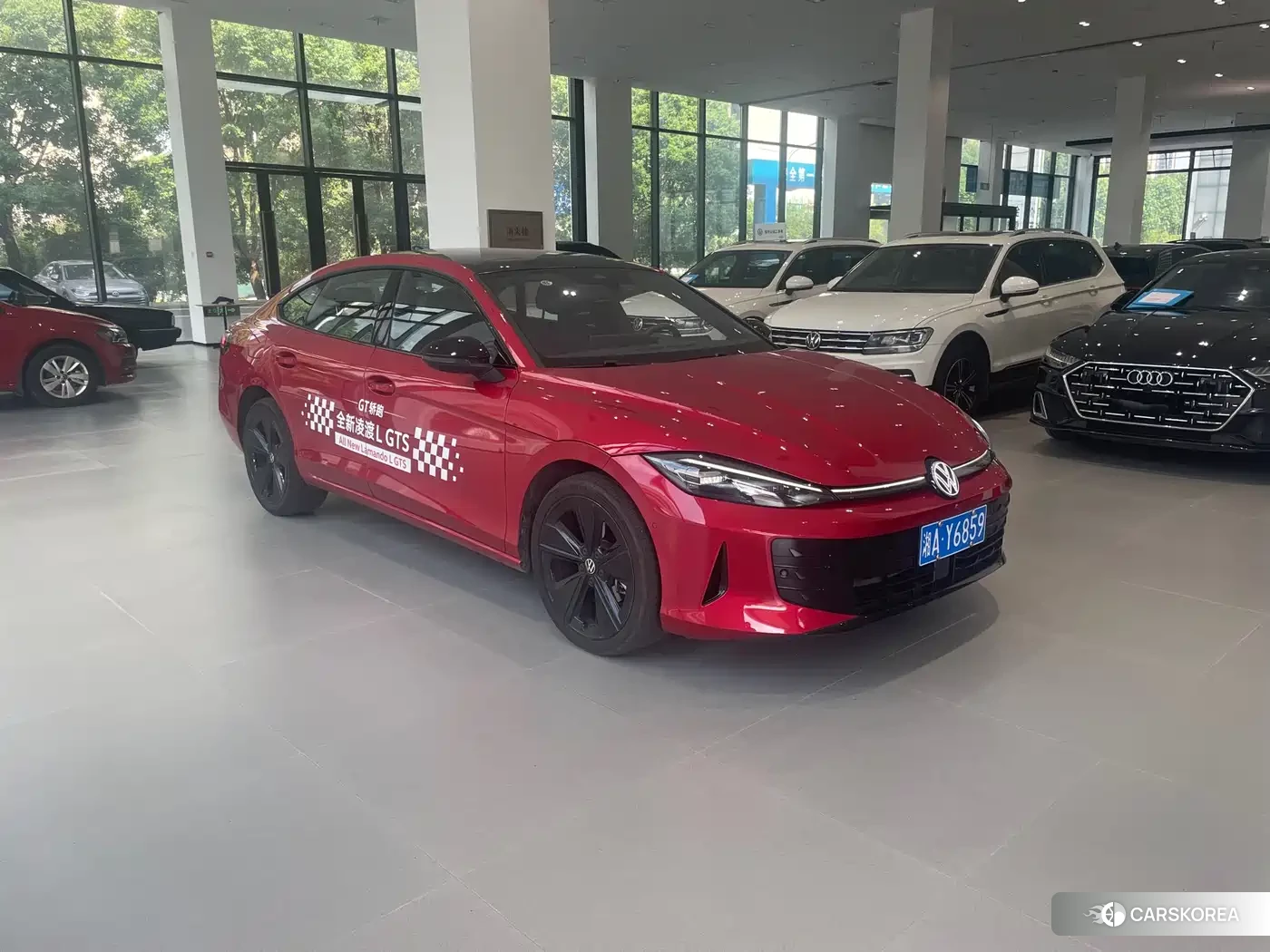 Volkswagen Lamando 2025 Red/purple из Китая, фото 3