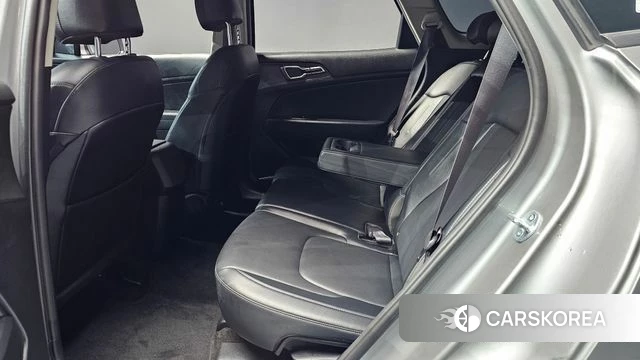 Kia Sportage 5th Generation 2022 Серебристо-серый из Кореи, фото 3