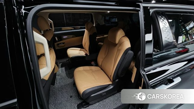 Kia Carnival 4th generation 2023 Черный из Кореи, фото 3