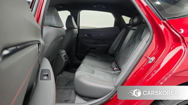 Hyundai Sonata D Edge (DN8) 2026 Красный из Кореи, фото 3