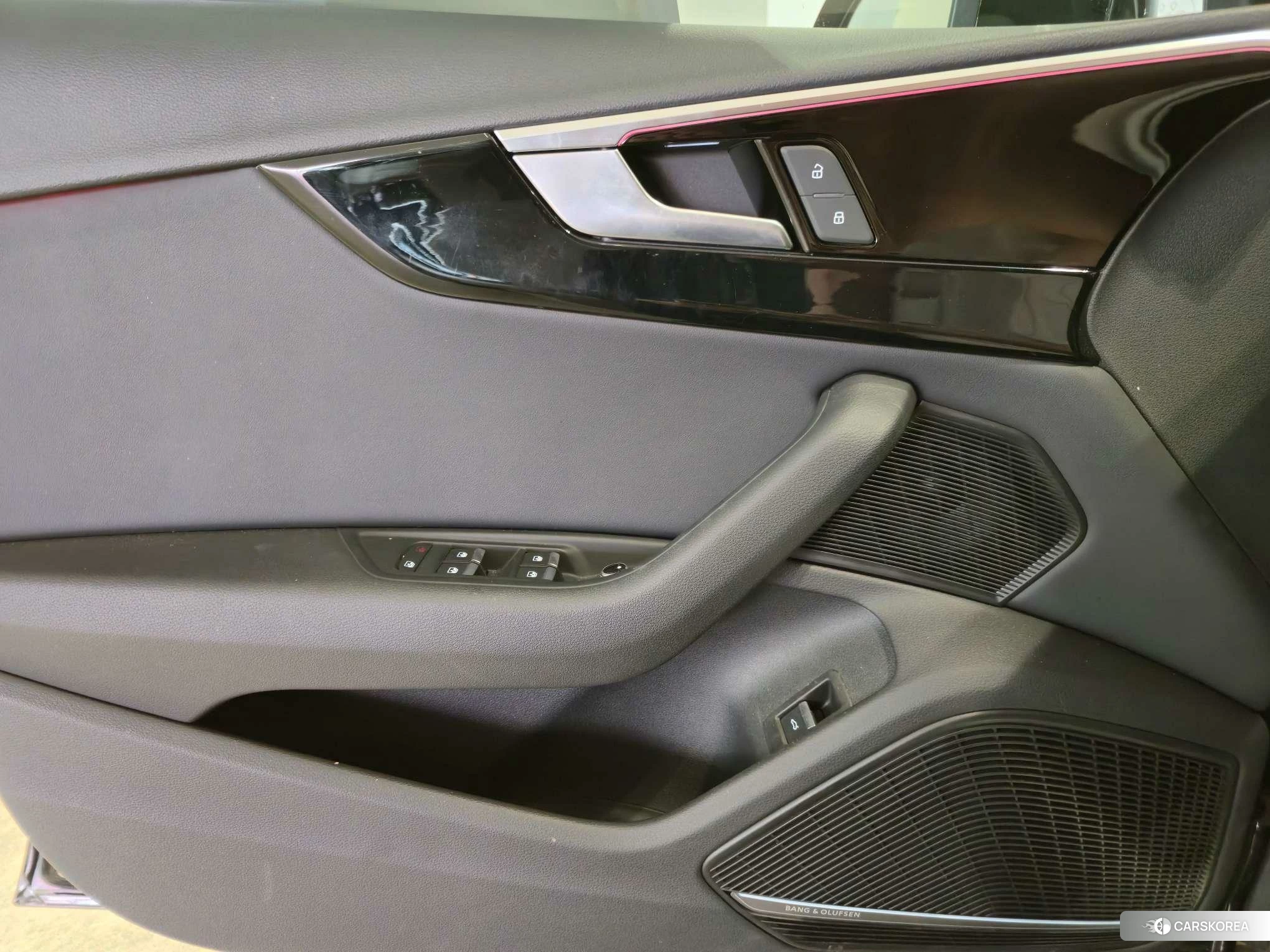 Audi A4L 2021 Черный из Китая, фото 3