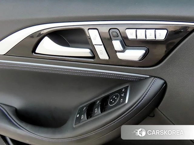 Infiniti Q30 2018 Серый из Кореи, фото 3
