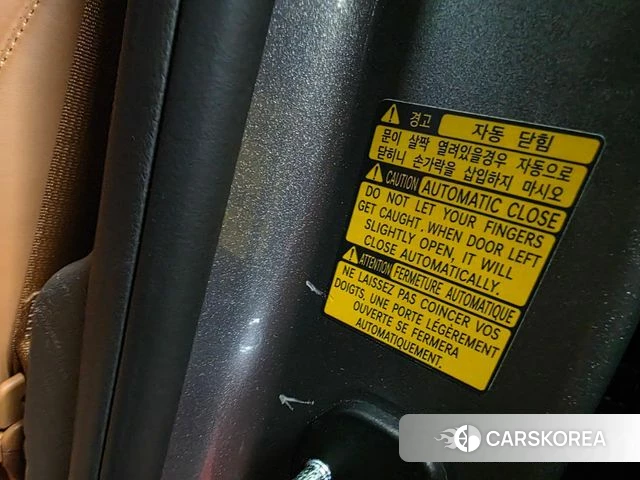 Genesis GV80 2024 Серебристо-серый из Кореи, фото 3