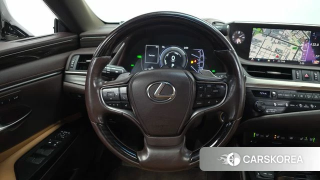 Lexus ES300h 7th generation 2019 Песочный из Кореи, фото 3