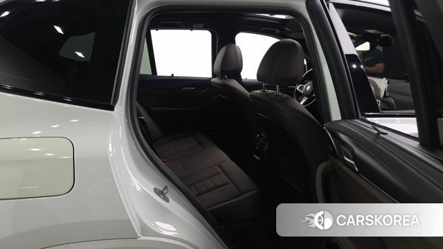 BMW X3 (G01) 2022 Белый из Кореи, фото 3