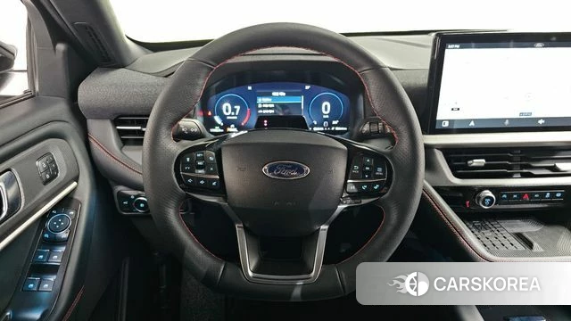 Ford Explorer 6th Generation 2025 Черный из Кореи, фото 3