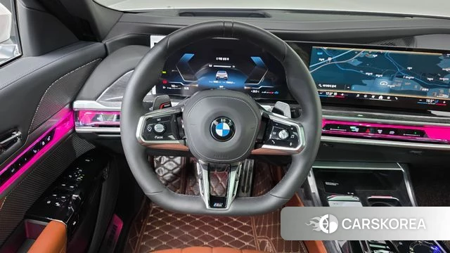 BMW 7 Series (G70) 2025 Белый из Кореи, фото 3