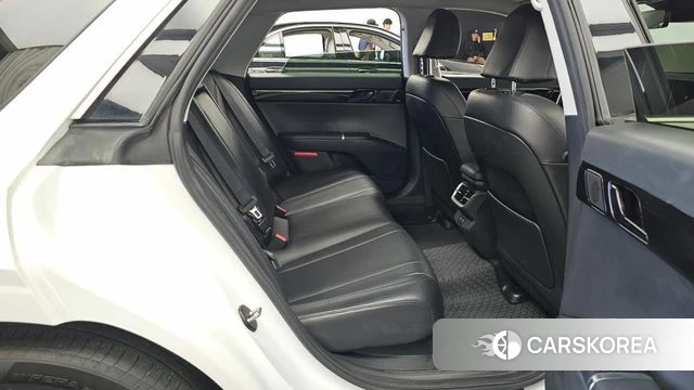 Hyundai Grandeur (GN7) 2023 Белый из Кореи, фото 3