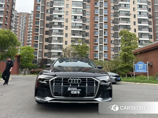 Audi A6 2021 Черный из Китая, фото 3