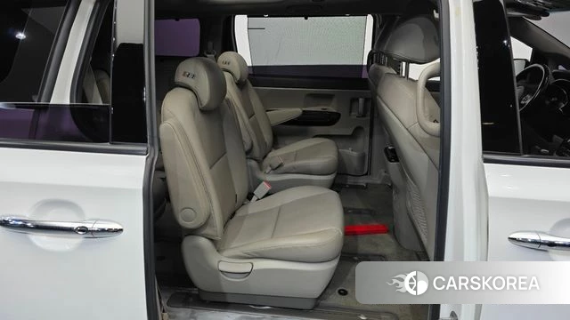 Kia The New Carnival 2019 Белый из Кореи, фото 3