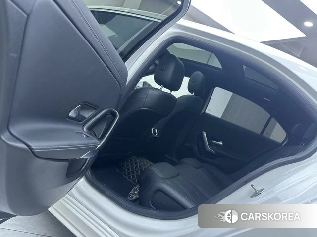 Mercedes-Benz A-Class 2023 Белый из Китая, фото 3