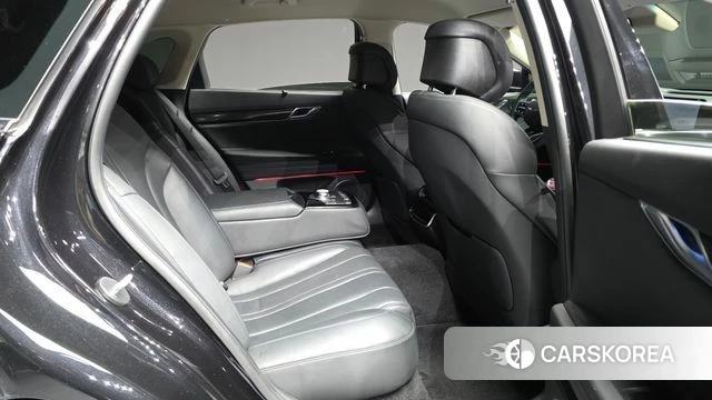 Genesis G80 (RG3) 2024 Черный из Кореи, фото 3