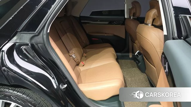 Hyundai Grandeur Hybrid (GN7) 2023 Черный из Кореи, фото 3