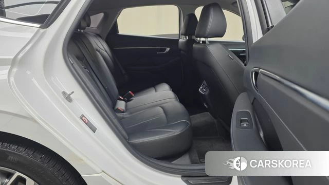 Hyundai Sonata (DN8) 2022 Белый из Кореи, фото 3