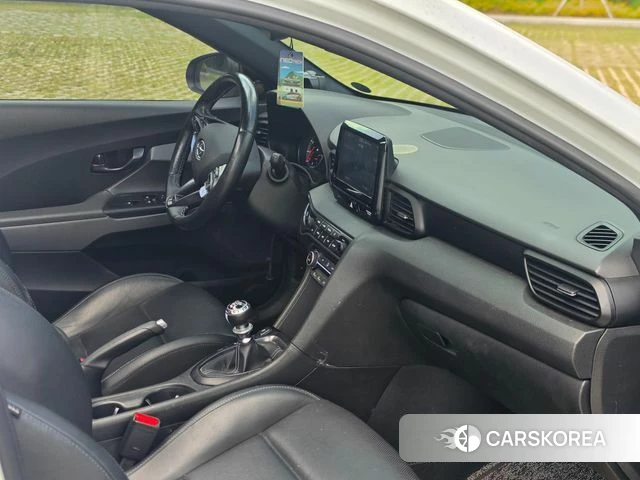 Hyundai Veloster (JS) 2019 Белый из Кореи, фото 3