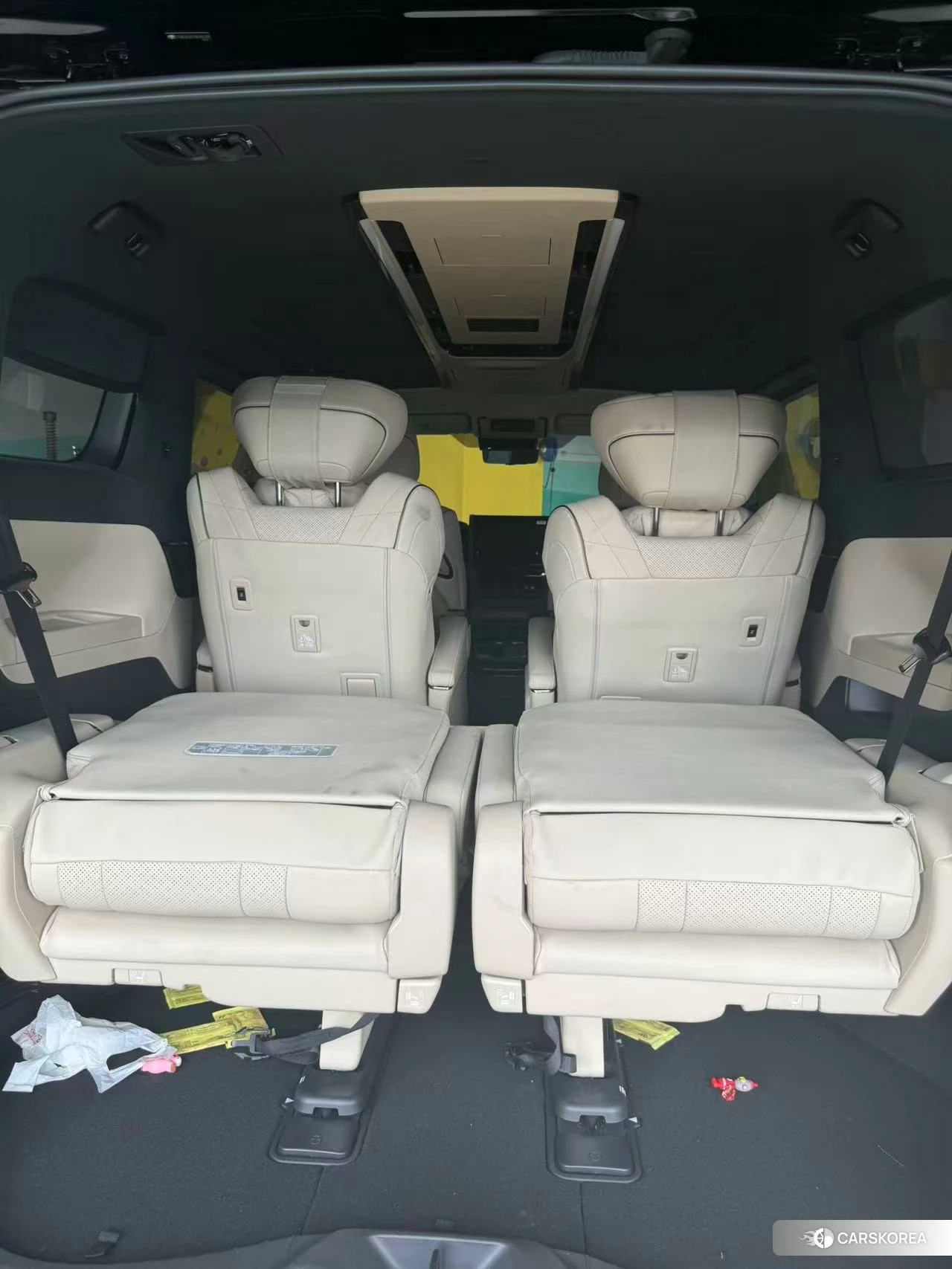 Toyota Vellfire 2023 Черный из Китая, фото 3