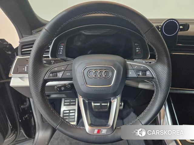 Audi Q8 (4M) 2023 Черный из Кореи, фото 3